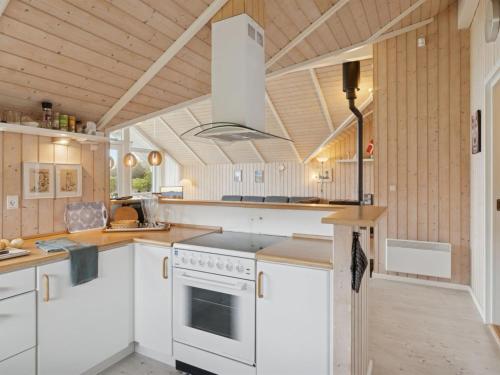 Holiday Home Terne - 90m from the sea by Interhome in 尼克賓西蘭島