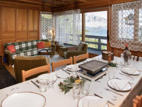 Chalet Chalet Les Portes by Interhome in La Tzoumaz