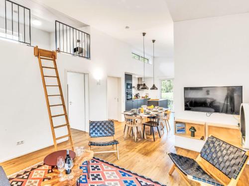Holiday Home Freier Feldblick mit Hottub by Interhome in Lembruch, Deutschland