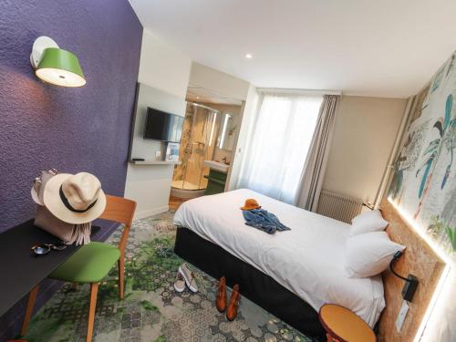 room detail thumbnail 0