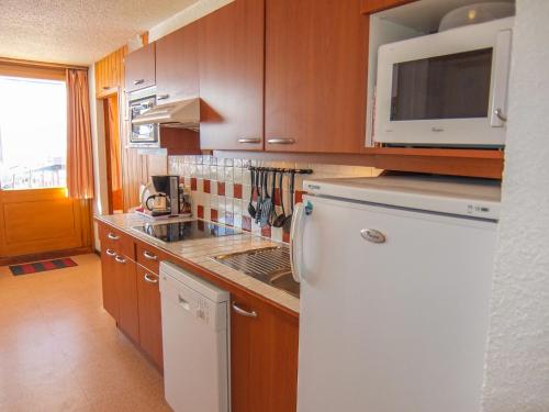 Apartment Aravis 212 by Interhome