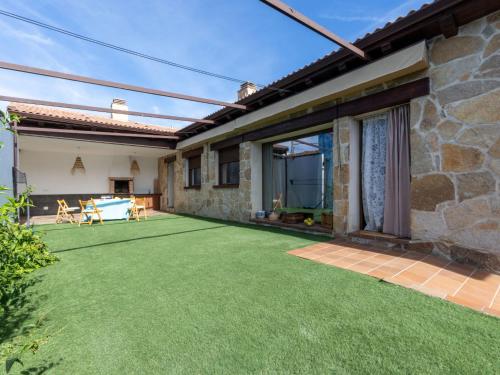 Holiday Home La Isla by Interhome in 杜耶納斯伊基拉