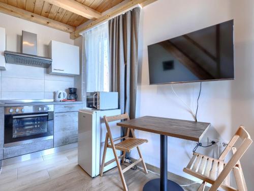 Apartment Pintur by Interhome in Lovrecica