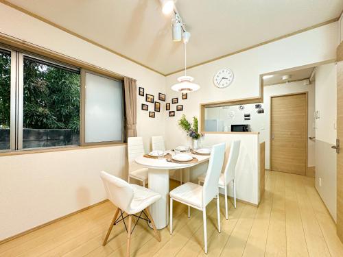 Shinjuku Cozy Loft, 2BR, 3DoubleBeds&Living