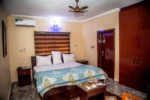 Kay Luxury Suites in Uyo
