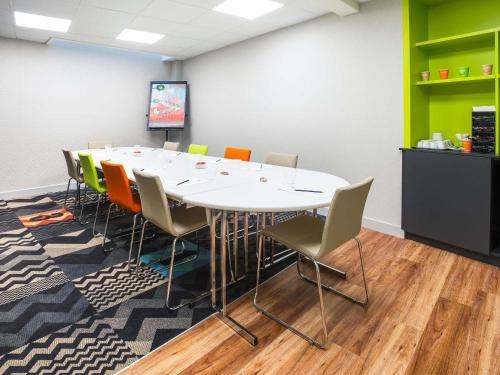 Конференц-зал / бальні зали, Ibis Styles Deauville Centre in Довиль