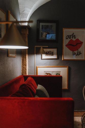 Cour des Loges - image 4