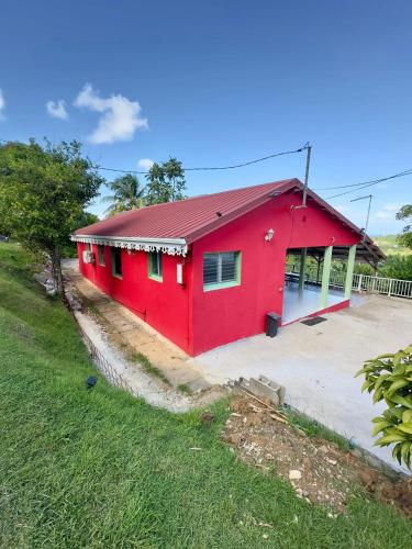 Maison de charme au Robert avec spa et vue sur mer – khách sạn tại Le Robert