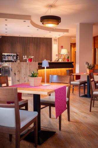 Olympic regina hotel in Giustino