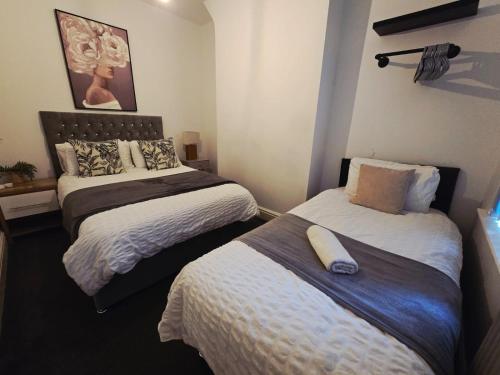 Room 2 Shared house in Kensington, Ливерпуль