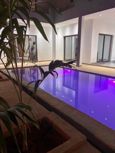 Villa Kër Girafes 3 bedrooms, 3 double beds, Somone (Villa Ker Girafes 3 bedrooms, 3 double beds, Somone) in Ла Сомоне