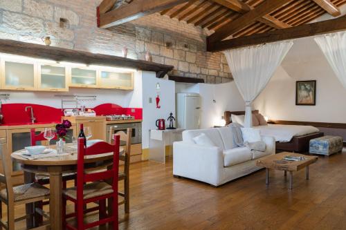 Le Dimore by Borgo Tessile - Voltumna