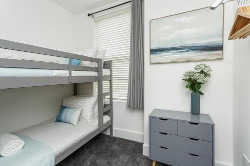 Open Mind Property - 3 Bedroom  Henderson Lodge - image 2