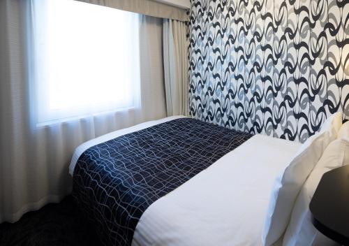 1 twin bed