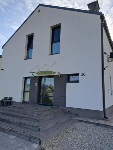 入口, Apartamenty Tajęcina Lotnisko (Apartamenty Tajecina Lotnisko) in 扎切爾涅