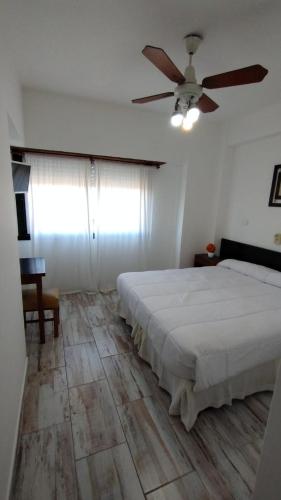 Hotel Cadi Palace in Playa Grande