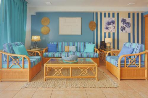 Paradise Perch - Royal Retreats at Maho Beach – khách sạn tại Lowlands