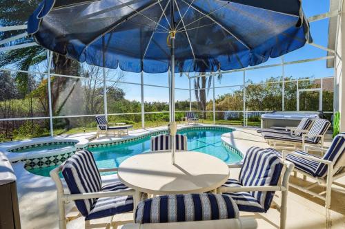 Spacious Disney Retreat Lake View Private Pool in Avon Park (FL)