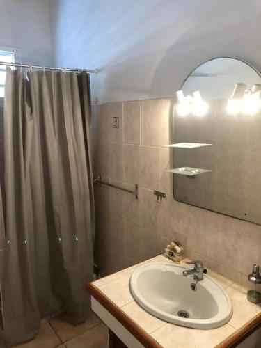 Appartement moderne avec vue sur la mer à Deshaies 25 m² (Appartement moderne avec vue sur la mer a Deshaies 25 m²) in Deshaies