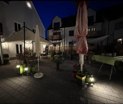 餐廳, Hotel Goldene Rose in 訥德林根