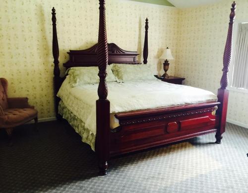Afton House Inn - image 7