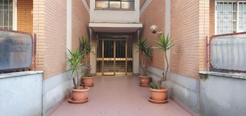 Entrance, Roma Suites in Ciampino Airport
