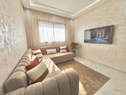 Dar Najat - 5 min Grand Stade - 10 min Aéroport – khách sạn tại Luxus