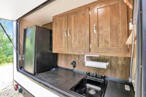 Chestnut Camper - main image