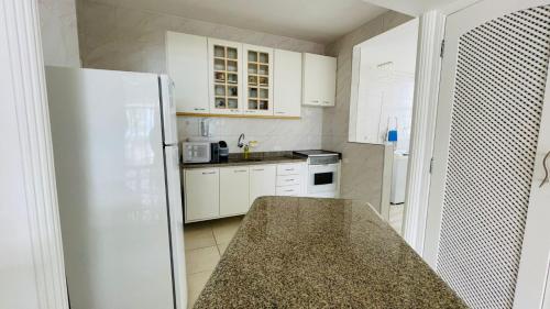 Kitchen, Apartamento frente mar no Guaruja in Asturias