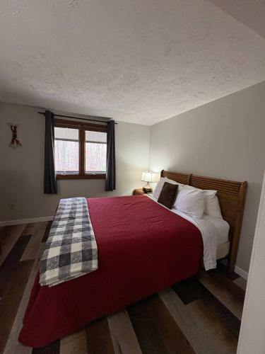 Mountain Villas Condo Retreat for 12 - image 6
