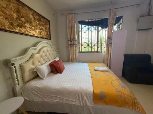 Huayun Primier Hotel in Accra