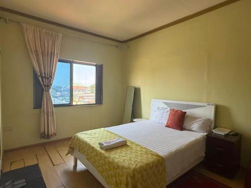 Huayun Primier Hotel in Accra