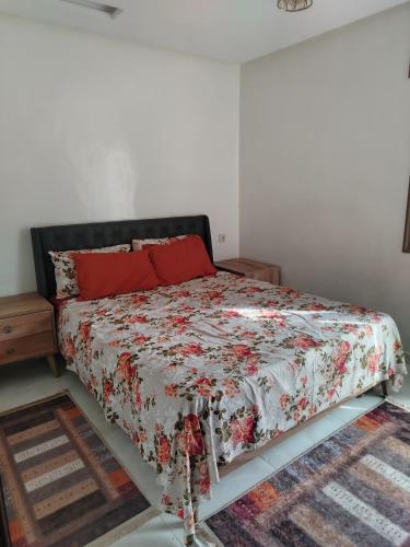 Calme large studio in Casablanca