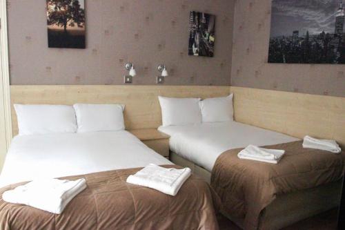 Tony's House Hotel - image 10