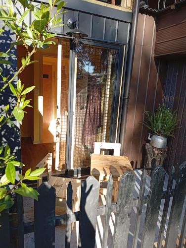 Willhouse Hostel in بوكون