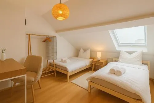 RAHA Apartments - Ihr Rückzugsort mit Panoramablick - HBF - Vollausstattung - Privat Parkplatz in Erfurt, Deutschland