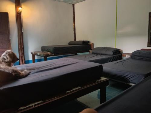 Easy sleep near Sea View Restaurant Lanta Noi