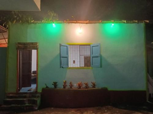 Easy sleep near Sea View Restaurant Lanta Noi