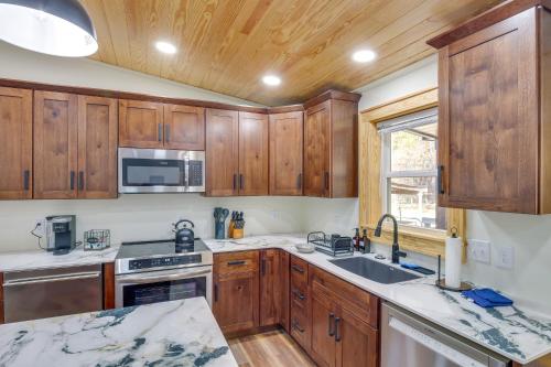 Pets Welcome! Quiet Couples Retreat in Lyles in Centerville (TN)