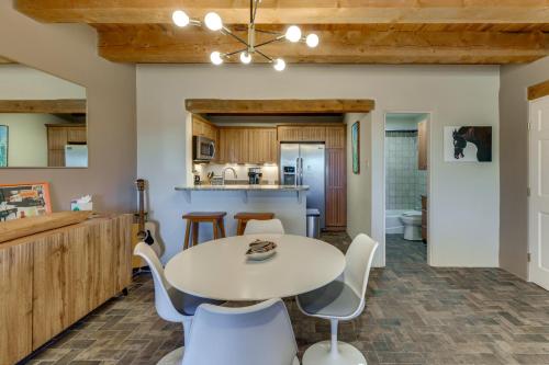 Ski, Hike & Fish! Beautiful Retreat Near Taos in Arroyo Seco (NM)