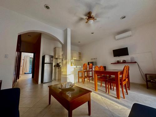 Beachfront apartment with swimming pool. One bedroom in Celestún, Mexico