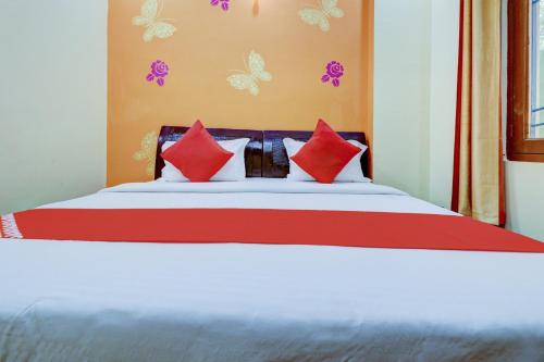 Hotel O Palace At Seventy Two Near Iskcon Temple Noida – Noida, DC