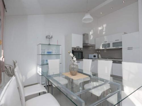 Iekārtas, Four Bedroom Villa With Terrace and Swimming pool in Gornji Vinjani