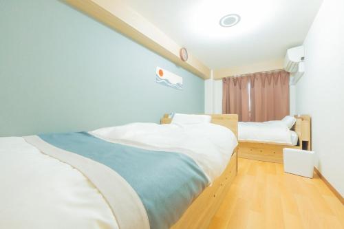 Umeda & Namba Private Entire Floor Stay 8 Guests!