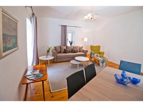 Peristil Loft, Split (photo 10)