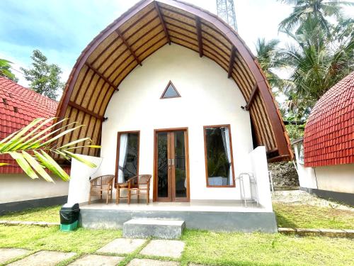 35 négyzetméteres, 1 hálószobás Villa 1 fürdőszobával Nusa Ceningan területén (The Lebah Kelingking Villa) in Nusa Penida