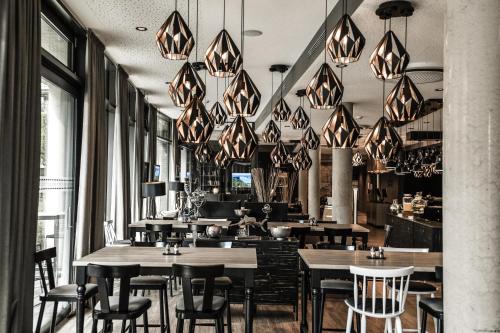 مطعم, HARBR. Hotel Konstanz, a member of Radisson Individuals in Petershausen West