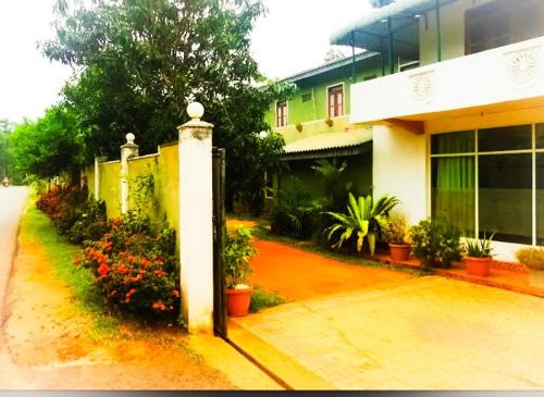 River Garden Hotel Anuradhapura