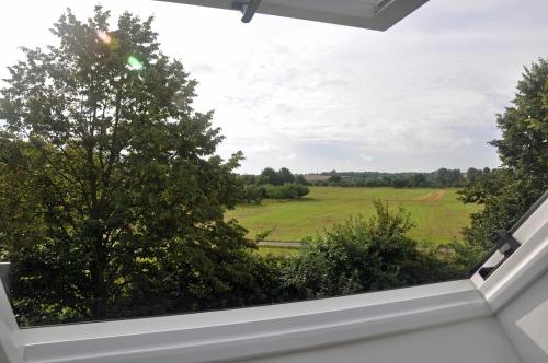 Frankfurt Bed & Breakfast - image 2