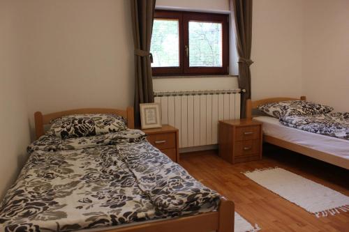 Apartment image 8